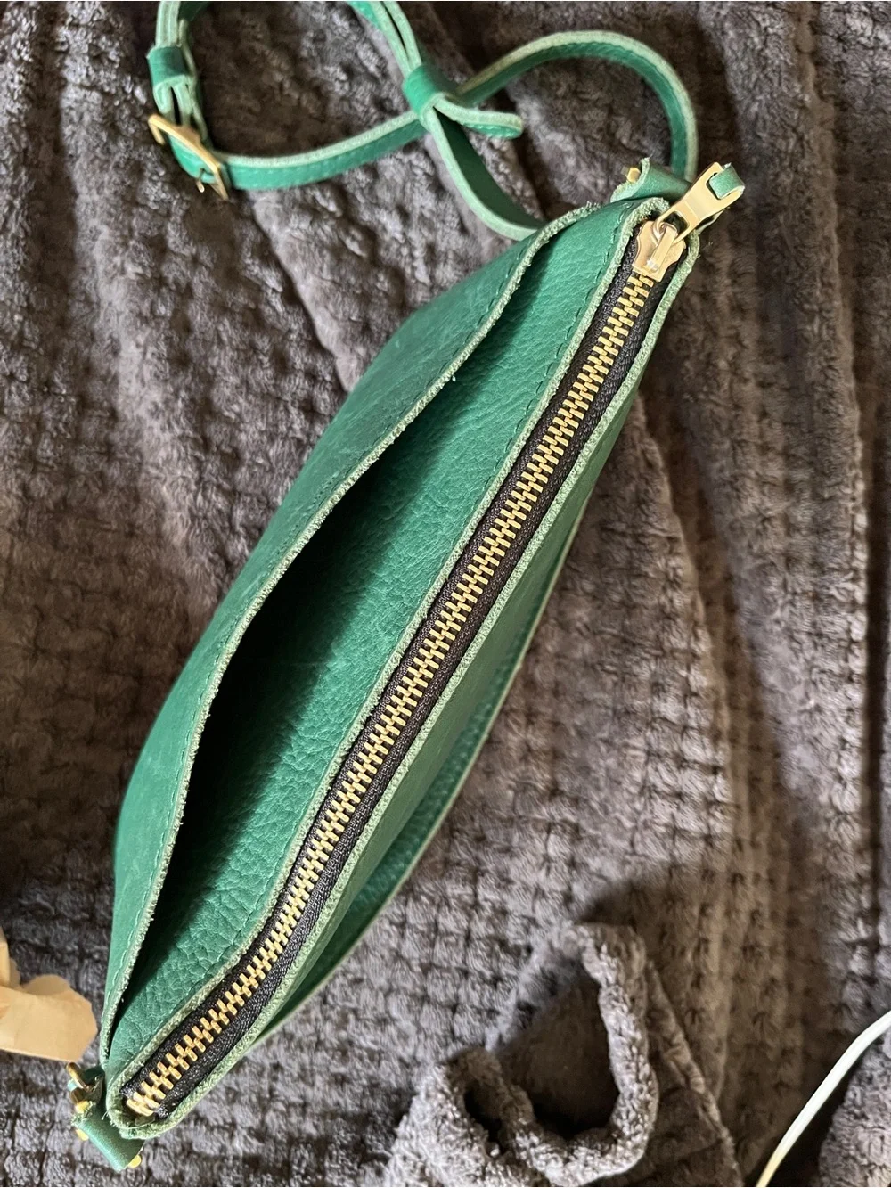 Portland Leather Goods Poppy Purse in Pebbled Bacalar Green Gold Tone Hardware